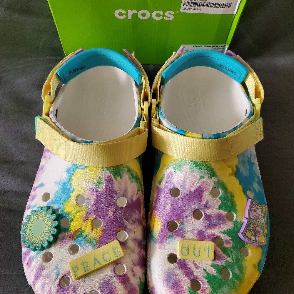 Croc Hikers